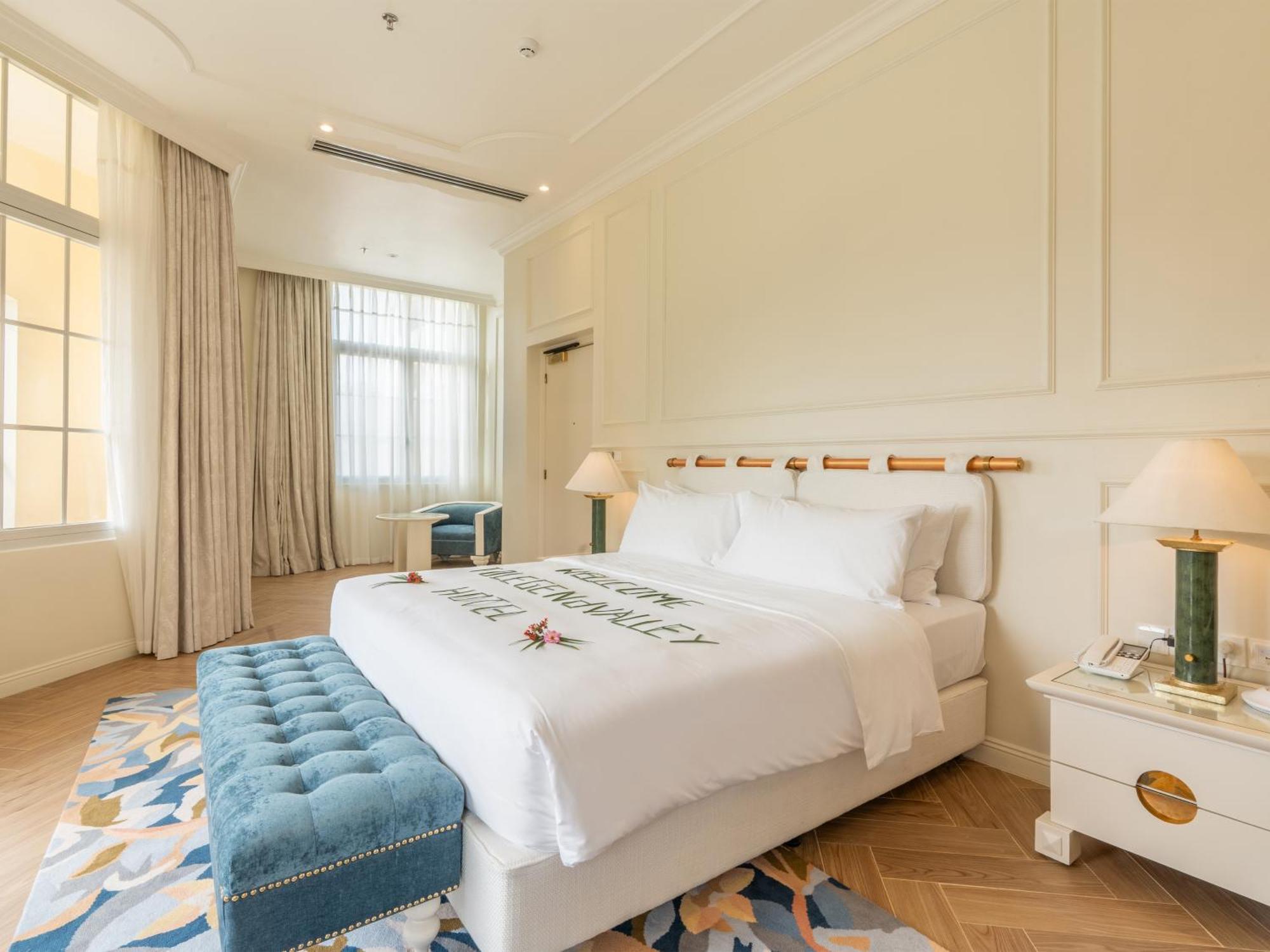 Legend Valley Hotel Ha Nam Phu Ly Bagian luar foto